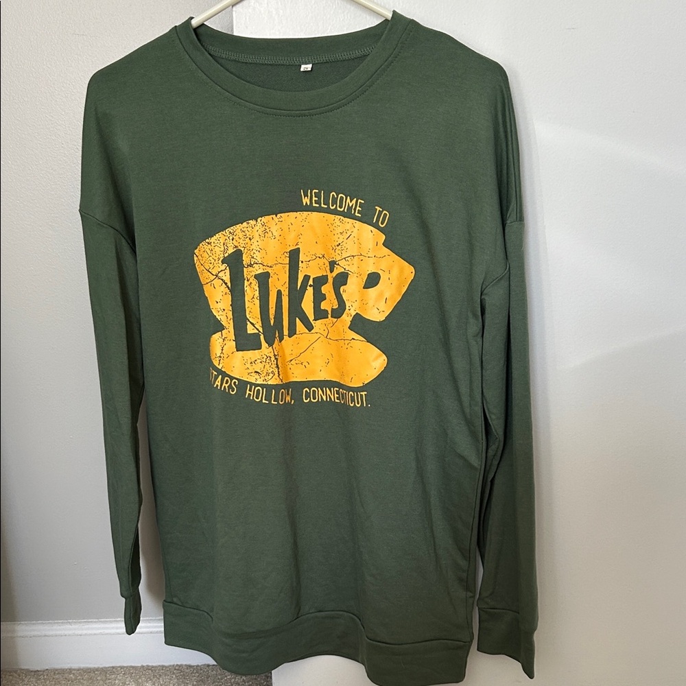 Green Sweater with Yellow Print Lukes Diner from Gilmore Girls